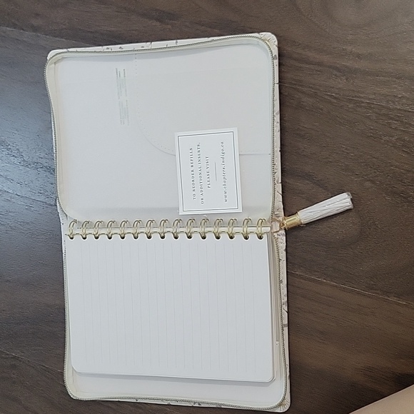 Refill Zip NoteBook - Picture 5 of 6